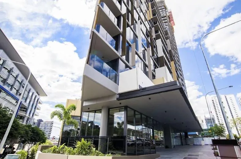 Brand-New Central Studio Apart With Views Brisbane Australia